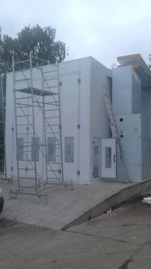 Lub Rooj Muag Khoom 10M Army Tsuag Lub Rooj Muag Khoom Hauv Romania